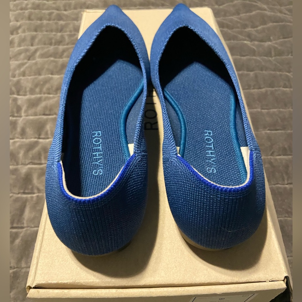 Rothy’s “The Point” ballet flat in Deep Ocean color size 10 - Picture 4 of 5